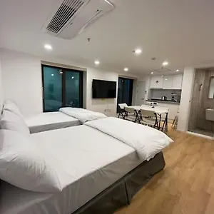  招待所 318